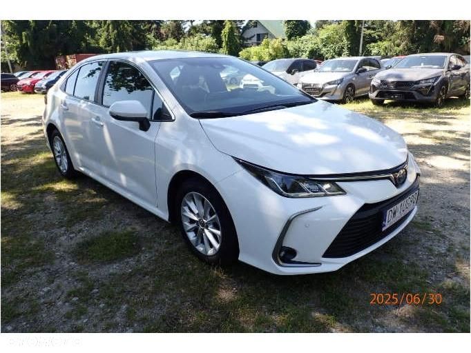Toyota Corolla - 1