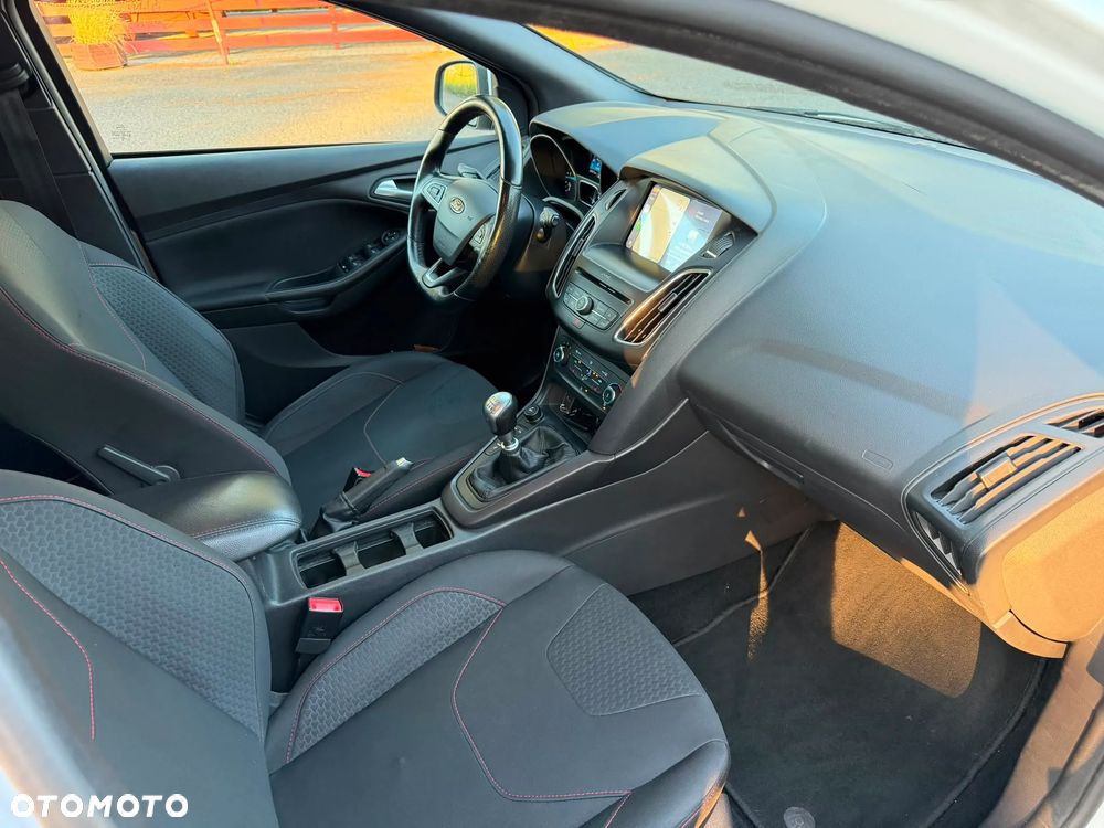 Ford Focus 2.0 TDCi ST-Line ASS - 13