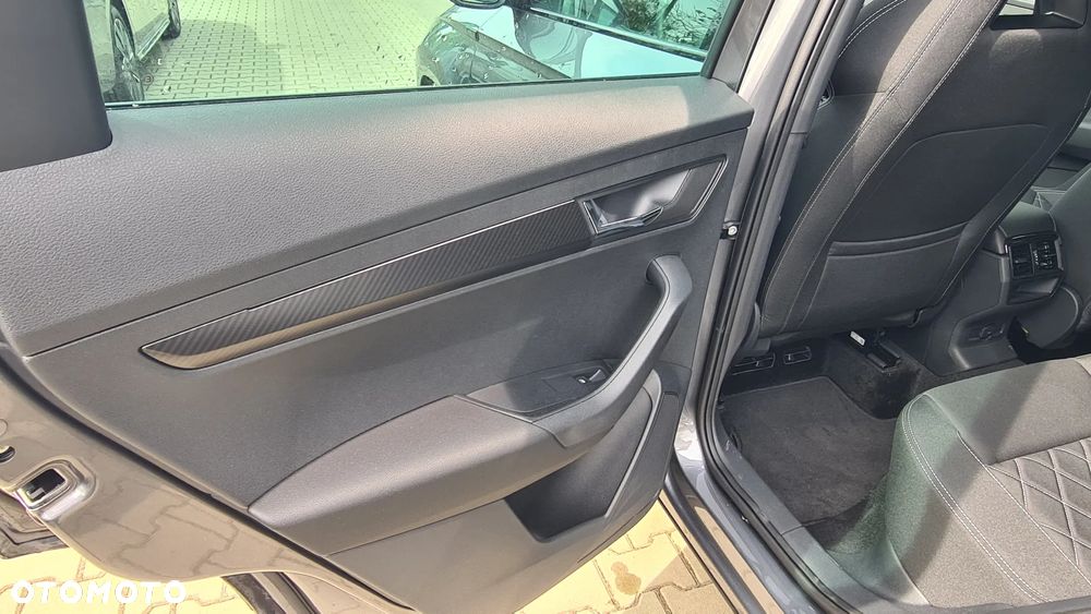 Skoda Karoq 1.5 TSI ACT Sportline DSG - 13