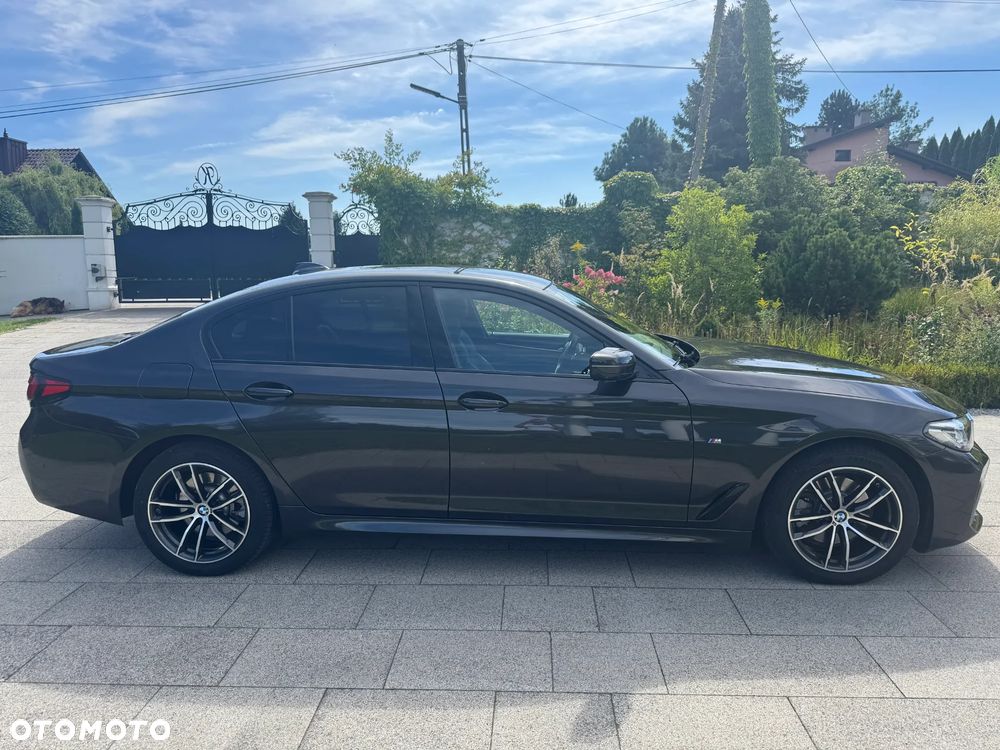 BMW Seria 5 520d xDrive MHEV Sport - 1