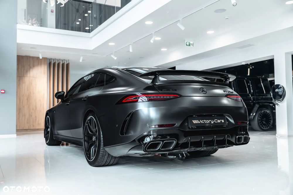 Mercedes-Benz AMG GT - 7