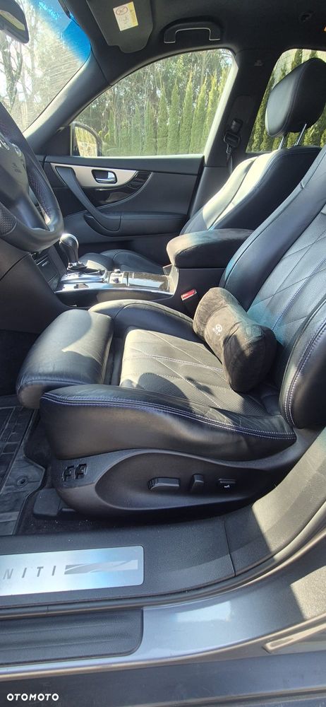 Infiniti Q70 3.0d S Premium - 21