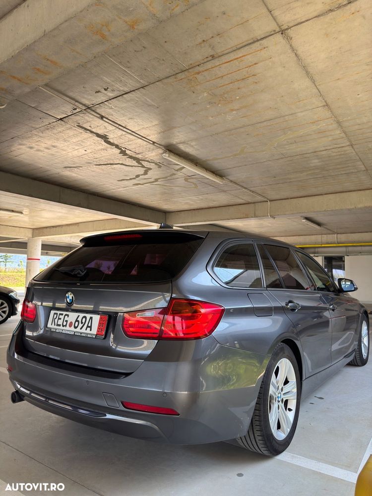 BMW Seria 3 320d Touring - 4