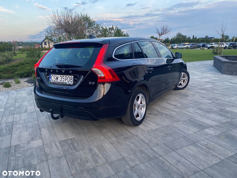 Volvo V60 D3 Drive-E Summum - 4