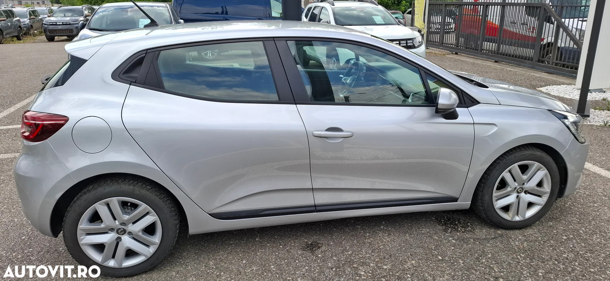 Renault Clio V 1.0 TCe 90 Equilibre - 12