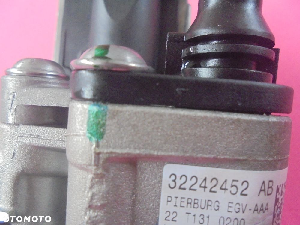 VOLVO XC60 II MILD HYBRID ZAWOR EGR - 3