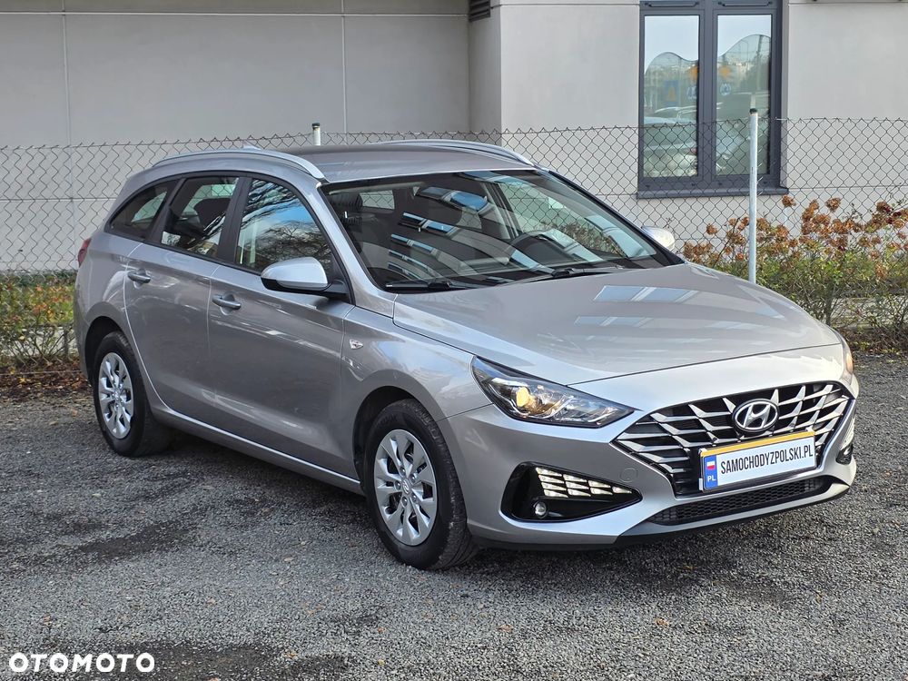 Hyundai i30 1.5 DPI Classic + - 6