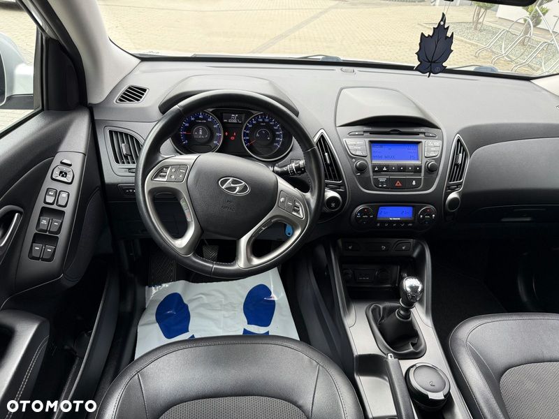 Hyundai ix35 1.6 2WD blue Trend - 9