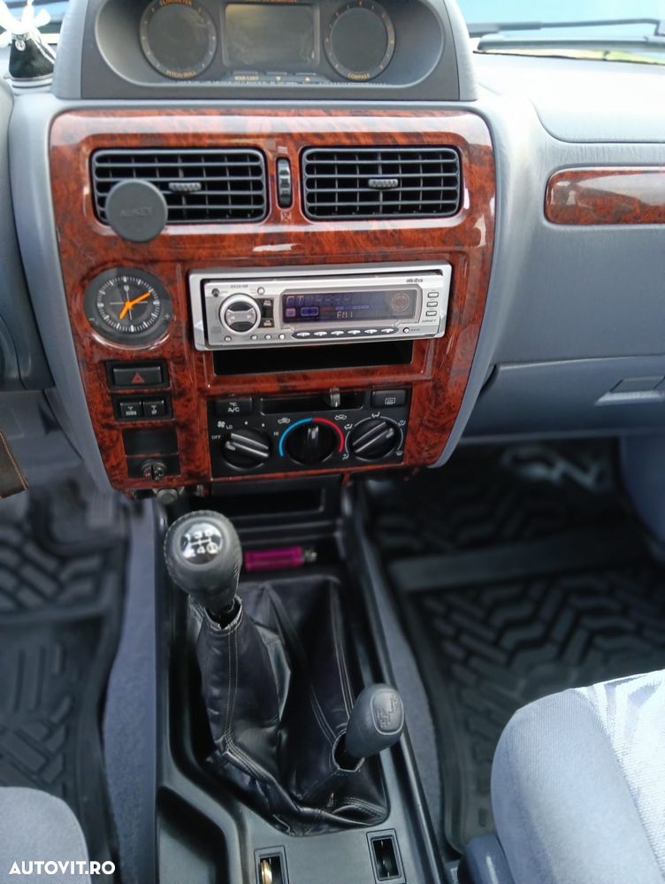 Toyota Land Cruiser 90 TD4-D - 19