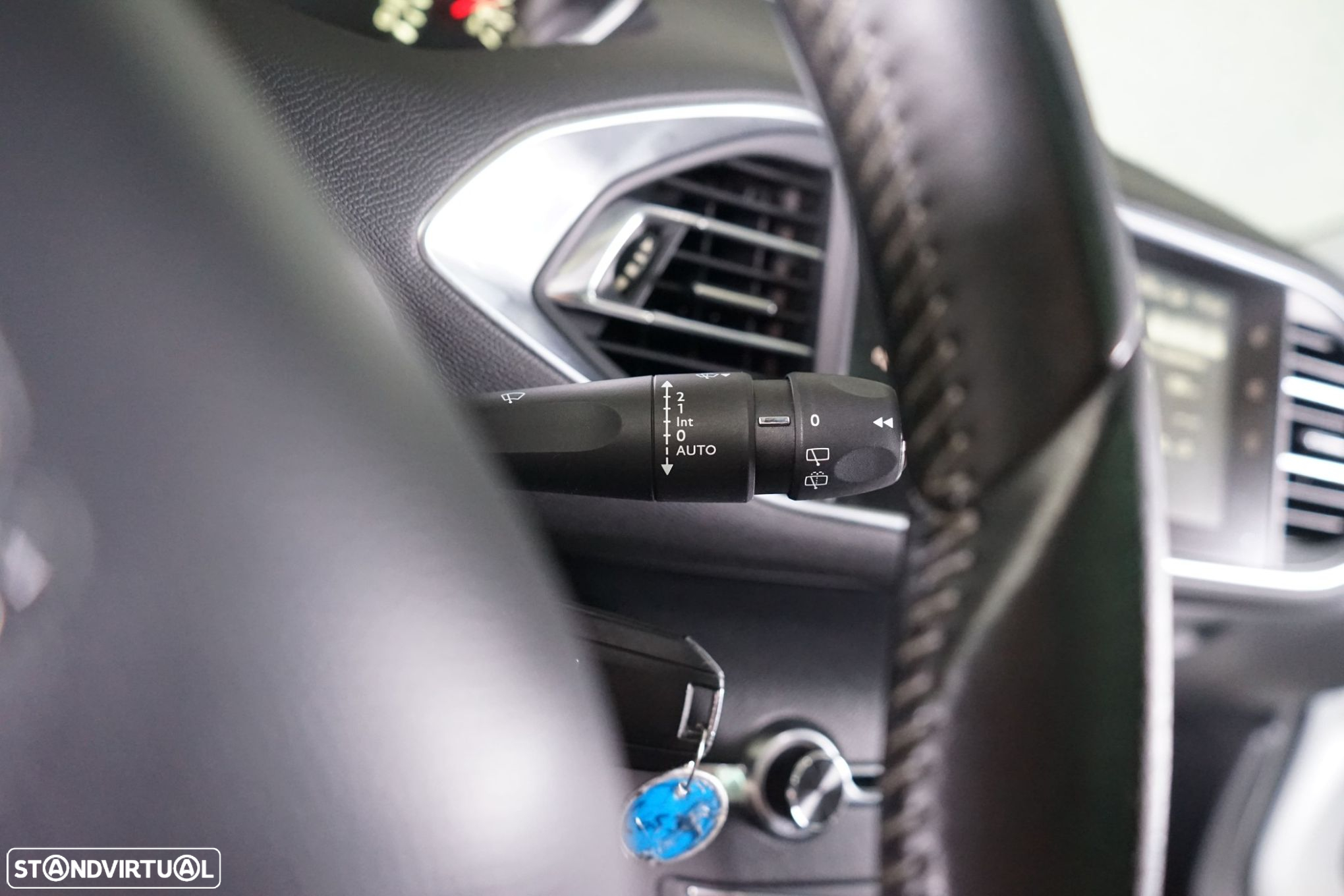 Peugeot 308 SW 1.6 BlueHDi Allure - 27