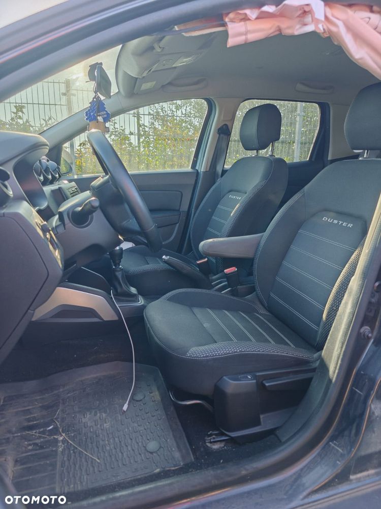 Dacia Duster 1.6 SCe Urban Explorer S&S - 5