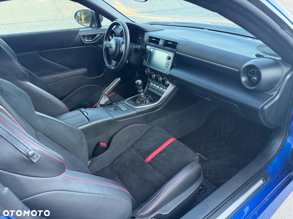 Subaru BRZ 2.4i Sport - 32