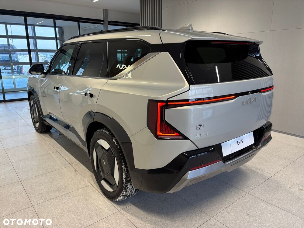 Kia EV5 - 5