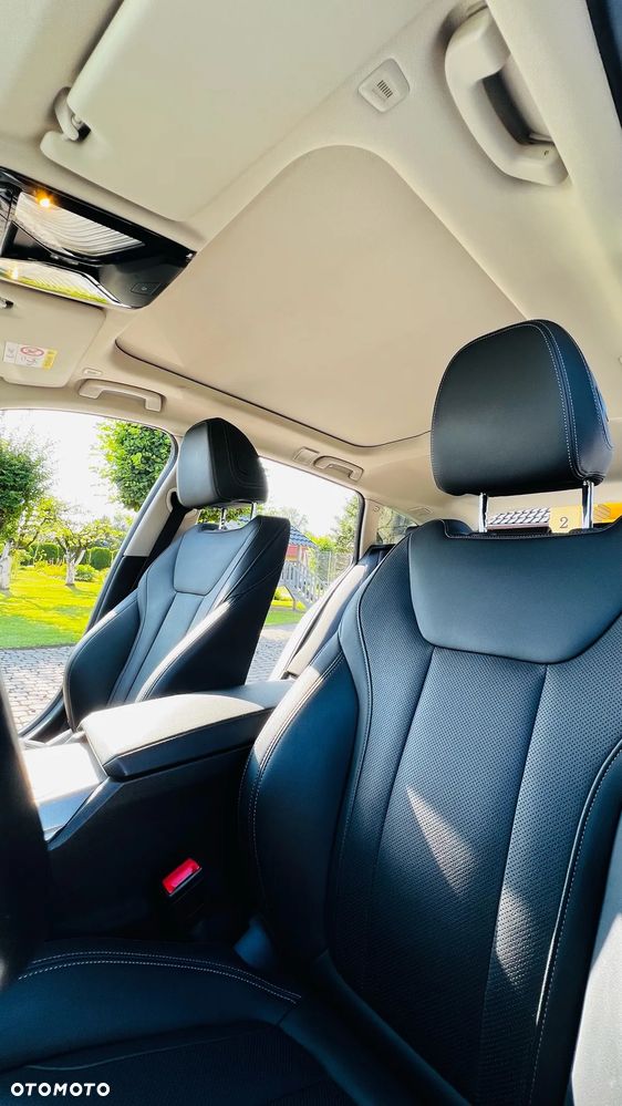 BMW Seria 3 320d xDrive Luxury Line sport - 34