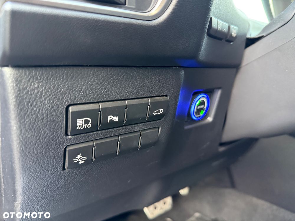 Lexus NX 300h F Sport Edition AWD - 12