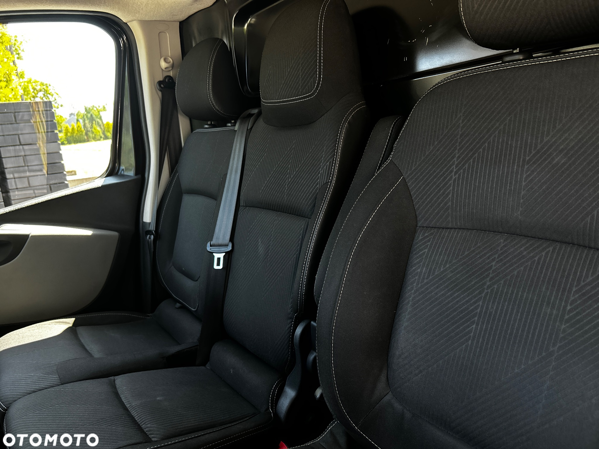 Renault Trafic - 16