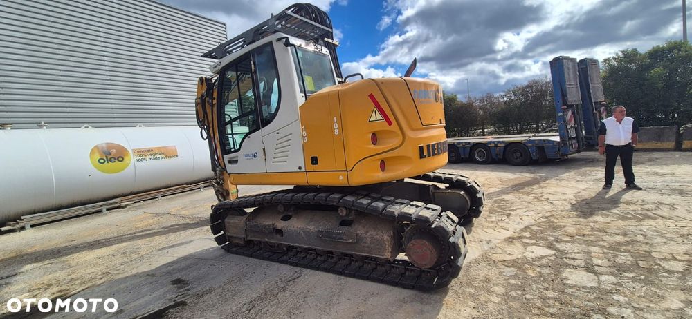 Liebherr R914 COMPACT - 3