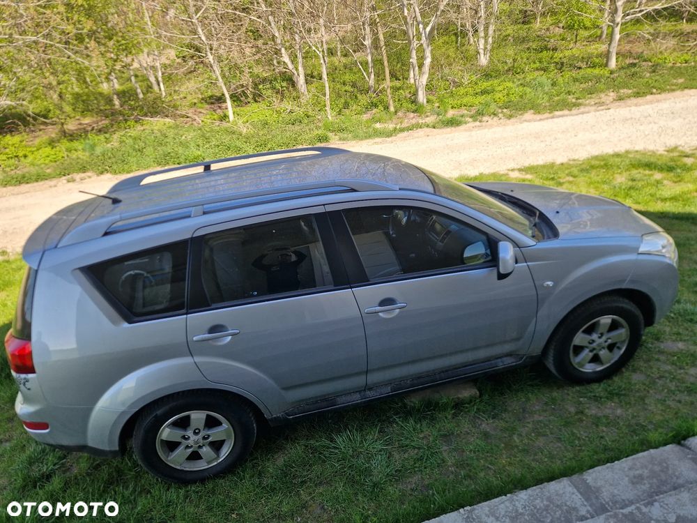 Peugeot 4007 7-Sitzer Sport - 20