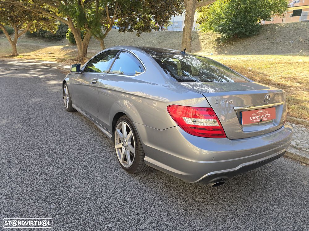 Mercedes-Benz C 250 CGi BE - 10