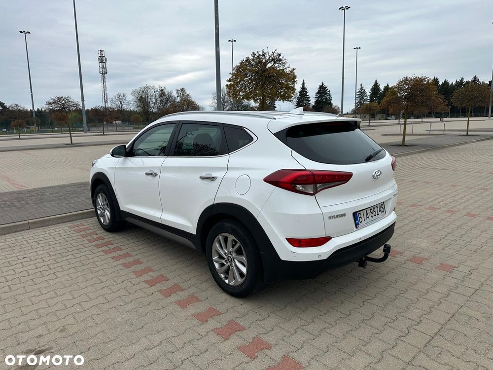 Hyundai Tucson 1.6 GDI BlueDrive Style 2WD - 2