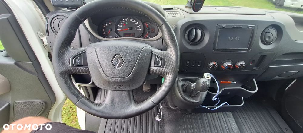 Renault Master III - 10