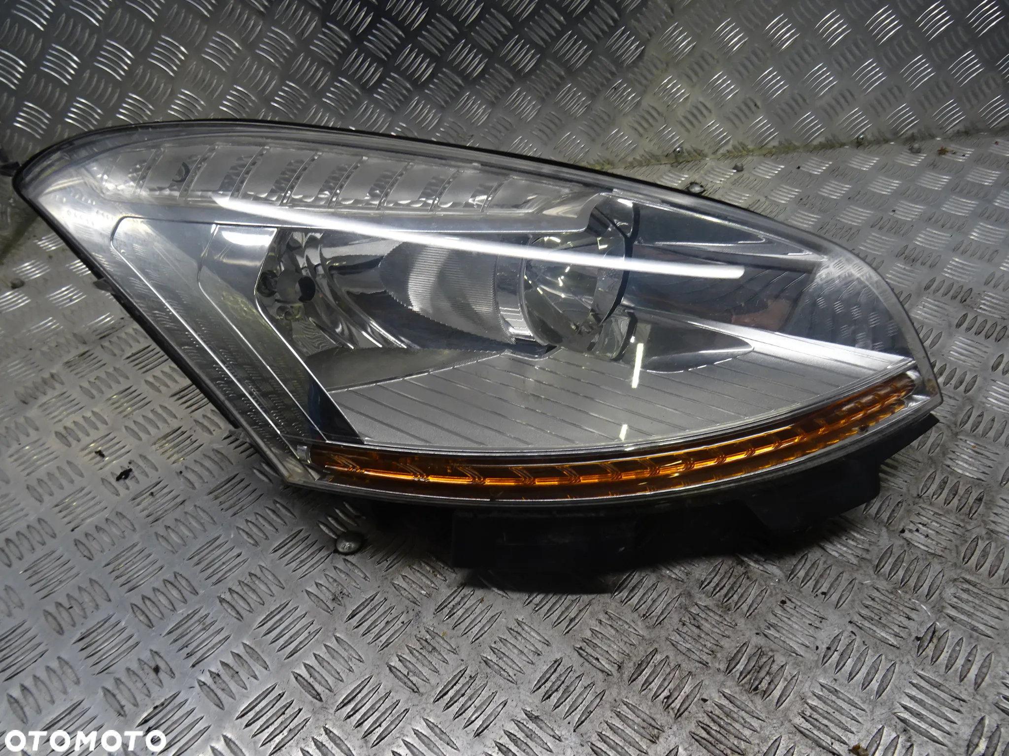 CITROEN C4 GRAND PICASSO 06-13 2.0B LAMPA PRAWA LEWA PRAWA LEWA PRZÓD PRZEDNIA - 2