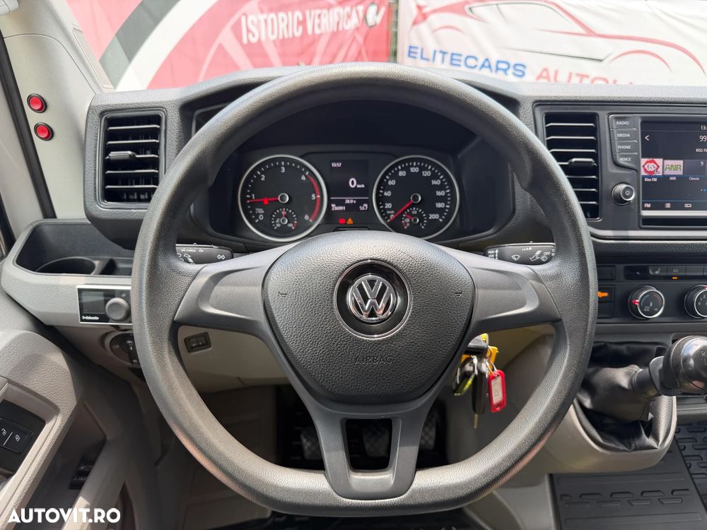 Volkswagen Crafter - 33