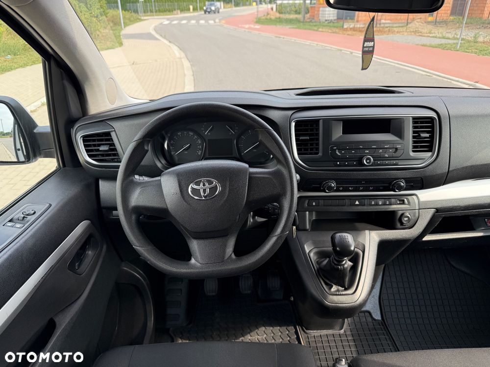 Toyota ProAce - 11