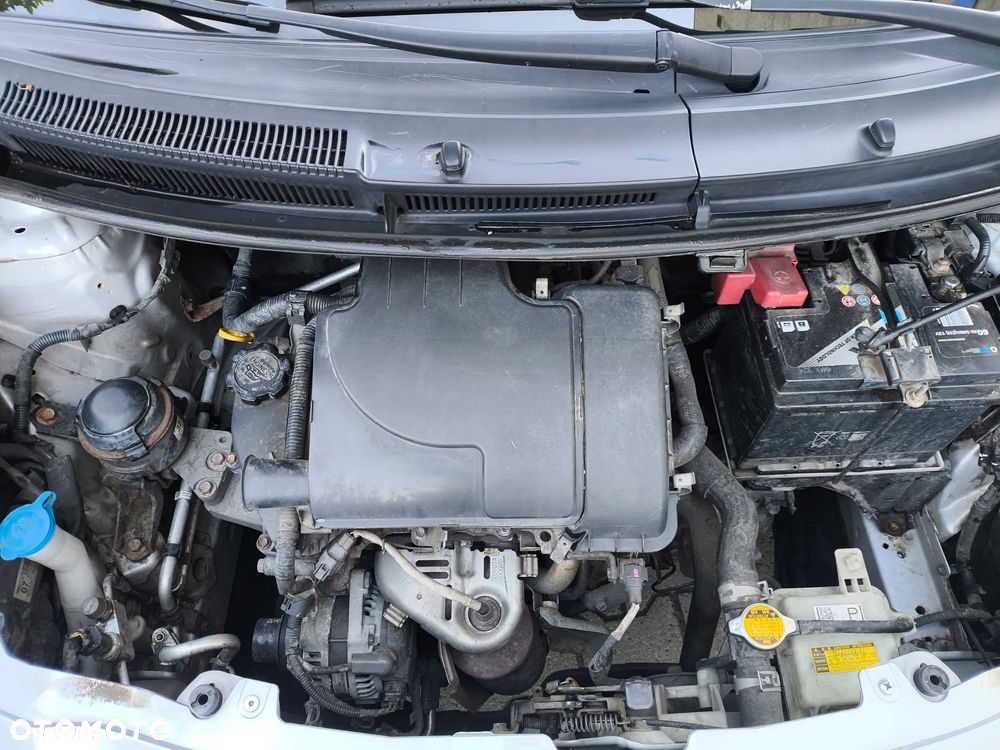 Toyota Yaris 1.0 VVT-i Luna - 35