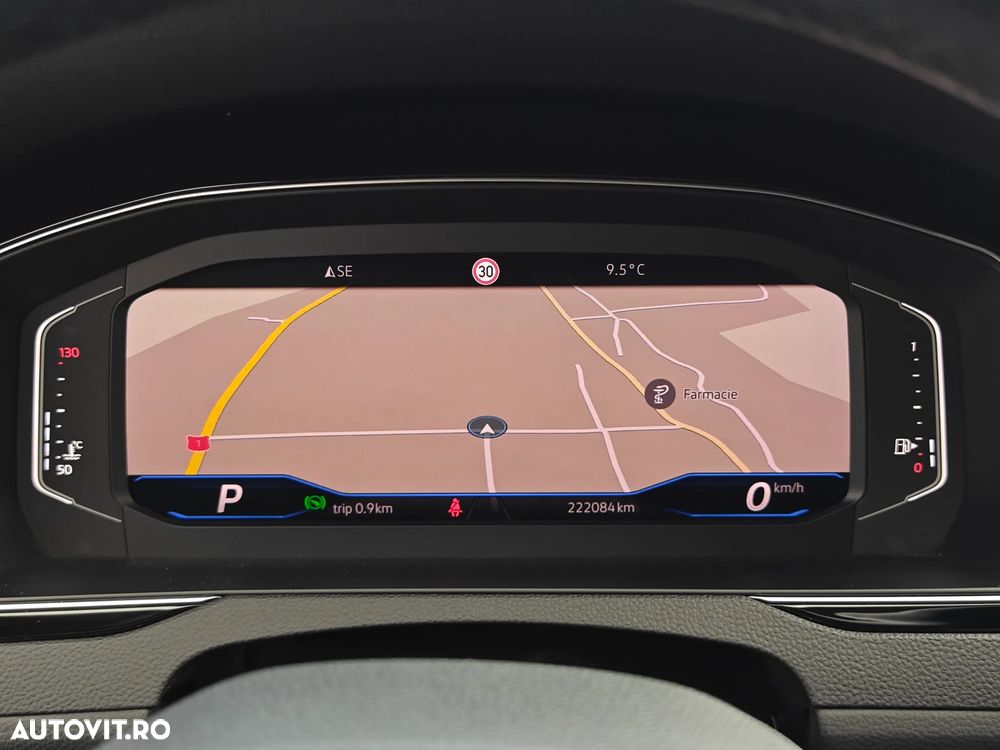 Volkswagen Passat 2.0 TDI SCR DSG Elegance - 7