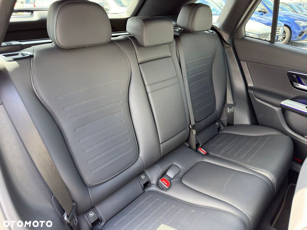 Mercedes-Benz GLC 220 d mHEV 4-Matic AMG Line - 31