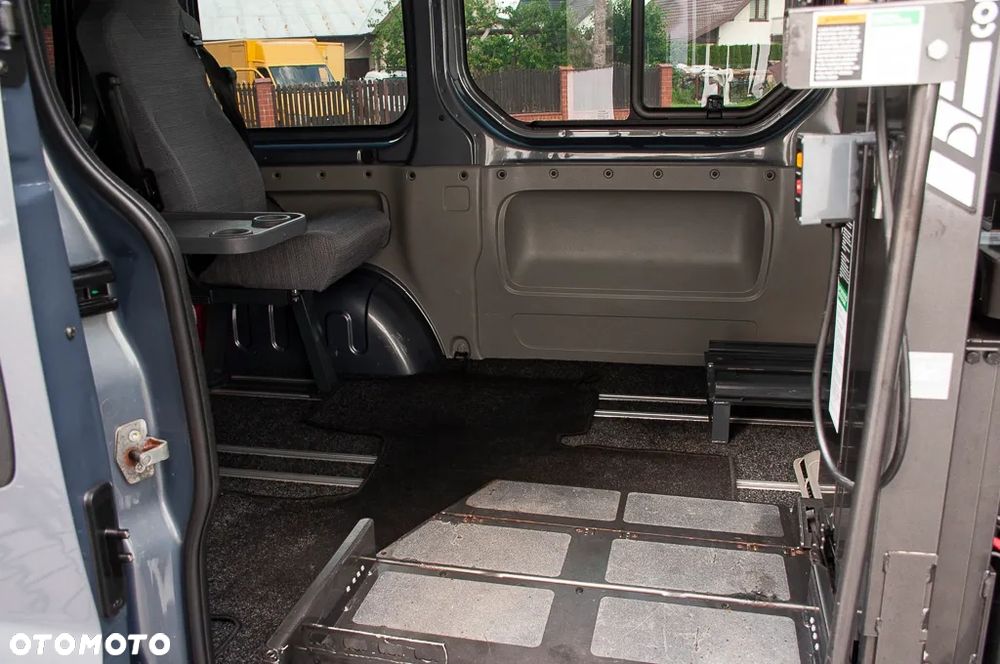 Renault Trafic - 38
