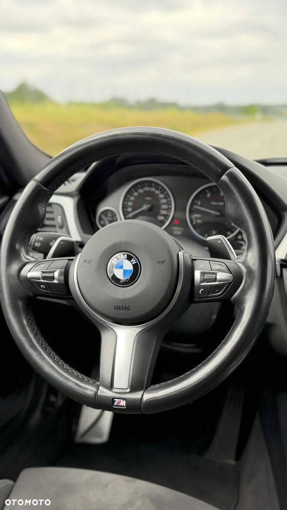 BMW Seria 3 330d xDrive Sport-Aut Luxury Line - 9