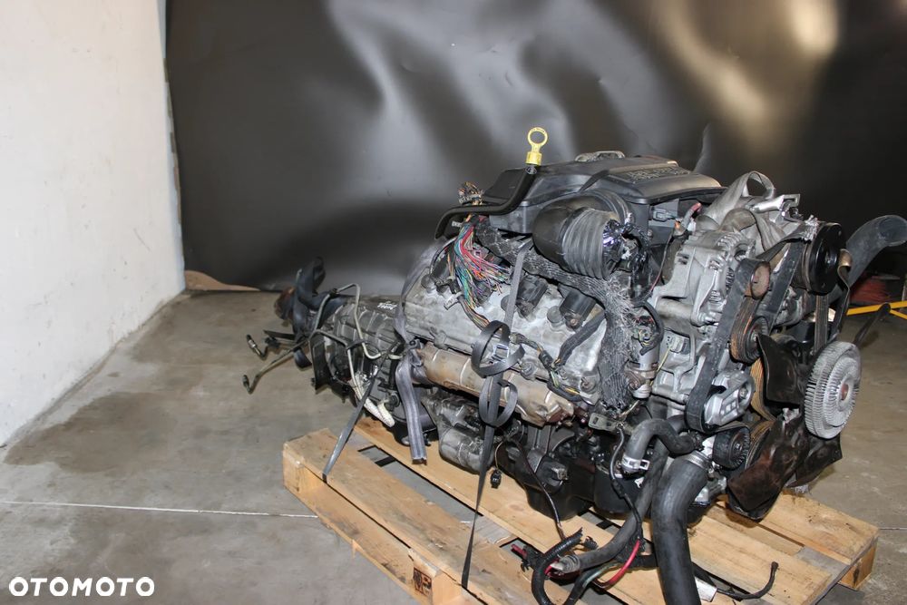 SILNIK 5.7 V8 HEMI EZA + SKRZYNIA AUTOMAT 545RFE/DODGE RAM 1500 2004 - 3