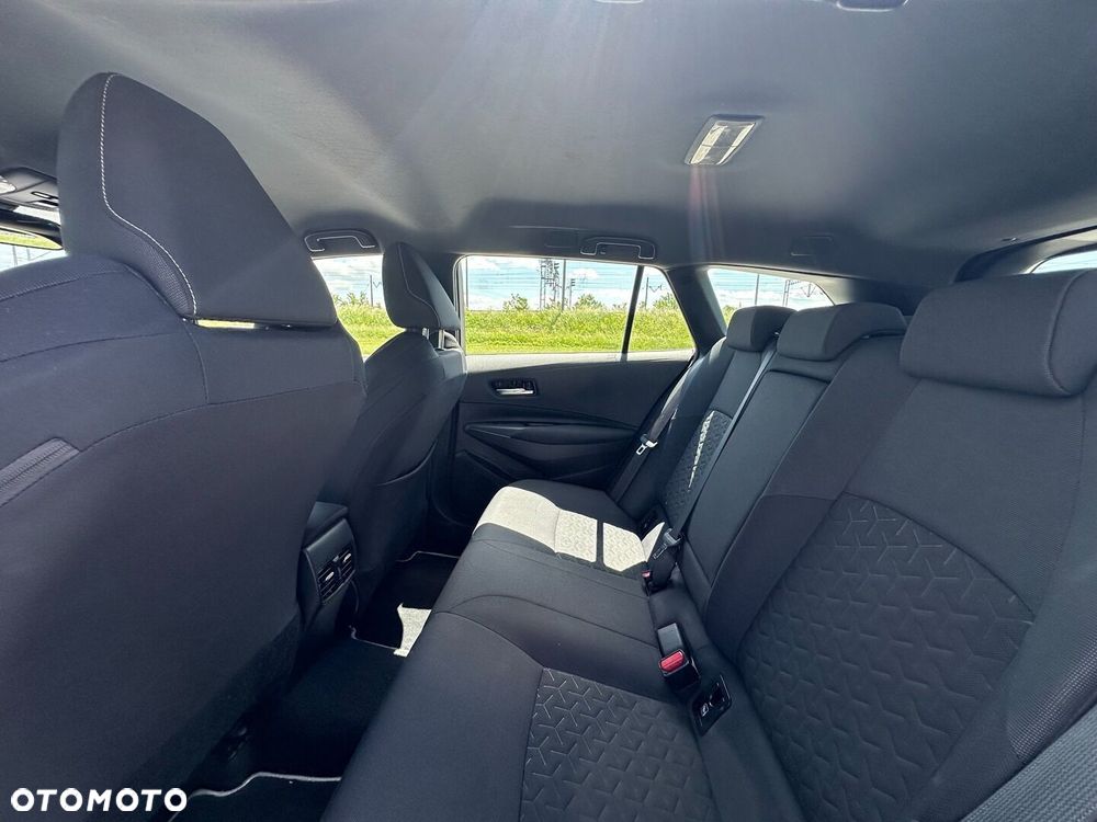 Toyota Corolla 1.8 Hybrid Comfort - 12