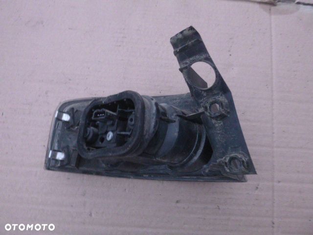LAMPA PRAWY TYŁ PRAWA TYLNA SEAT IBIZA III - 10