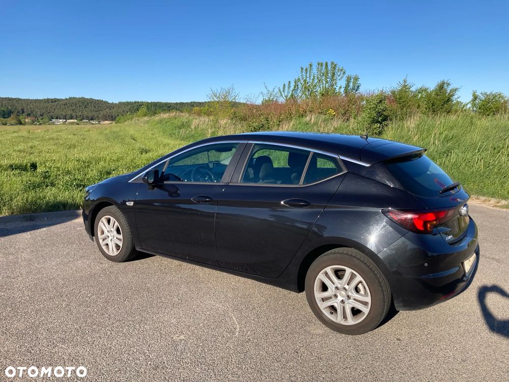 Opel Astra - 4