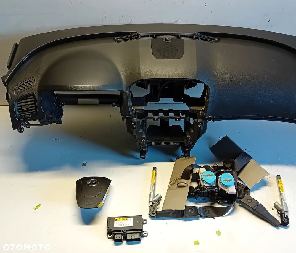 Deska rozdzielcza konsola Opel Insignia A - 4