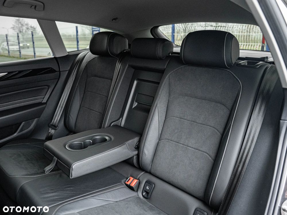 Volkswagen Arteon 2.0 TDI SCR DSG Elegance - 30