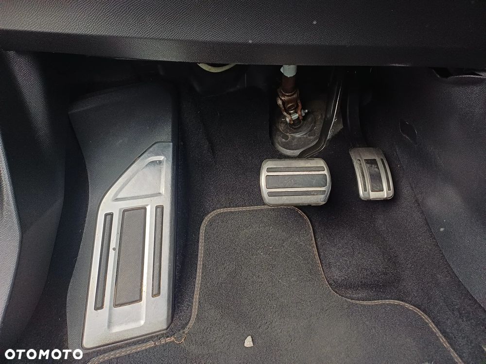 Peugeot 3008 BlueHDi 130 Stop & Start EAT8 GT - 26