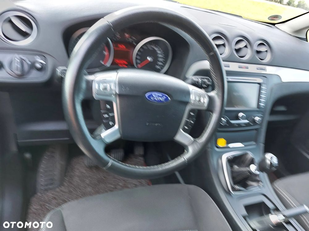 Ford Galaxy 2.0 TDCi Titanium - 14