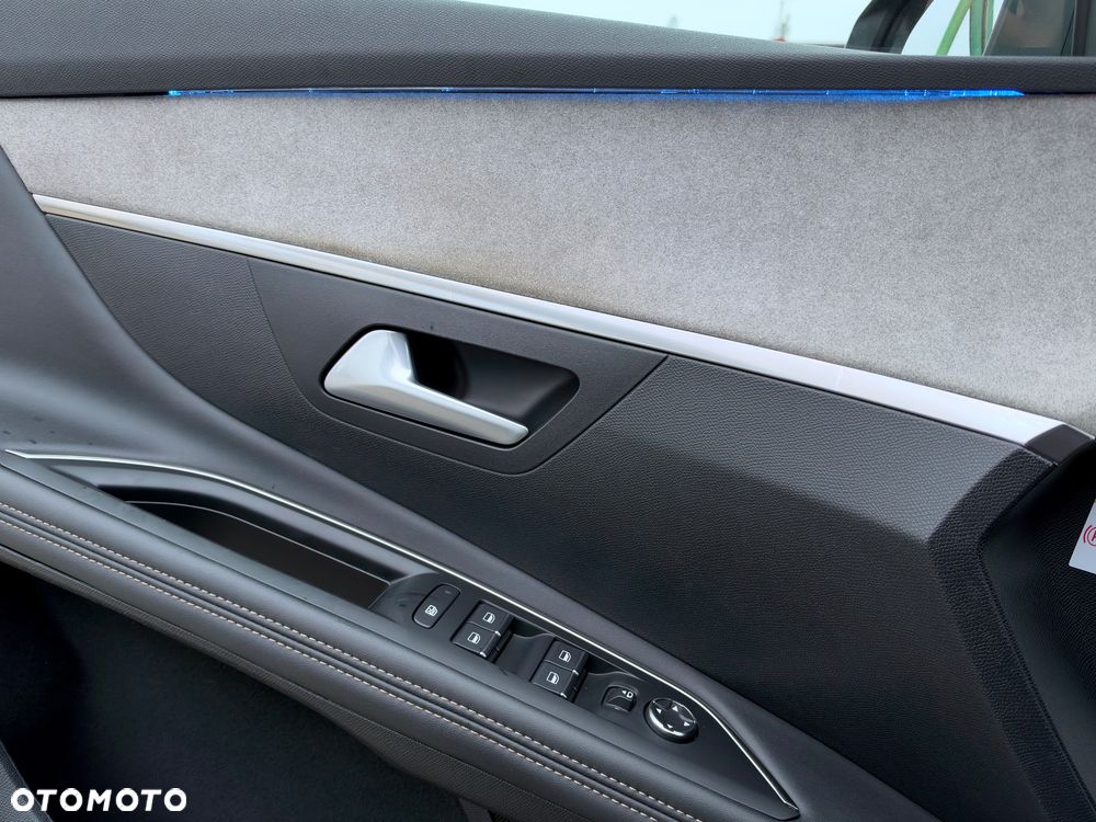 Peugeot 3008 BlueHDi 130 Stop & Start EAT8 GT - 18