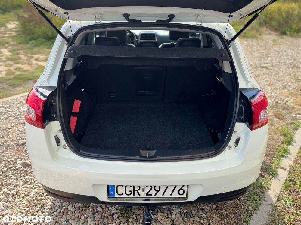 Peugeot 4008 - 20
