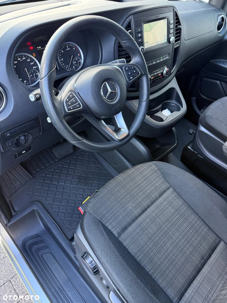 Mercedes-Benz Vito - 37