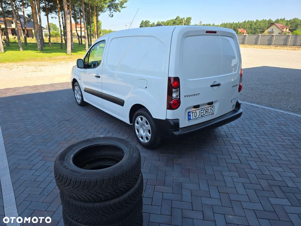 Peugeot PARTNER CHŁODNIA -20 CARPOL 29Tyś km SALON PL STAN JAK NOWY KLIMA ELEKTRYKA OPONY ZIMA LATO - 13