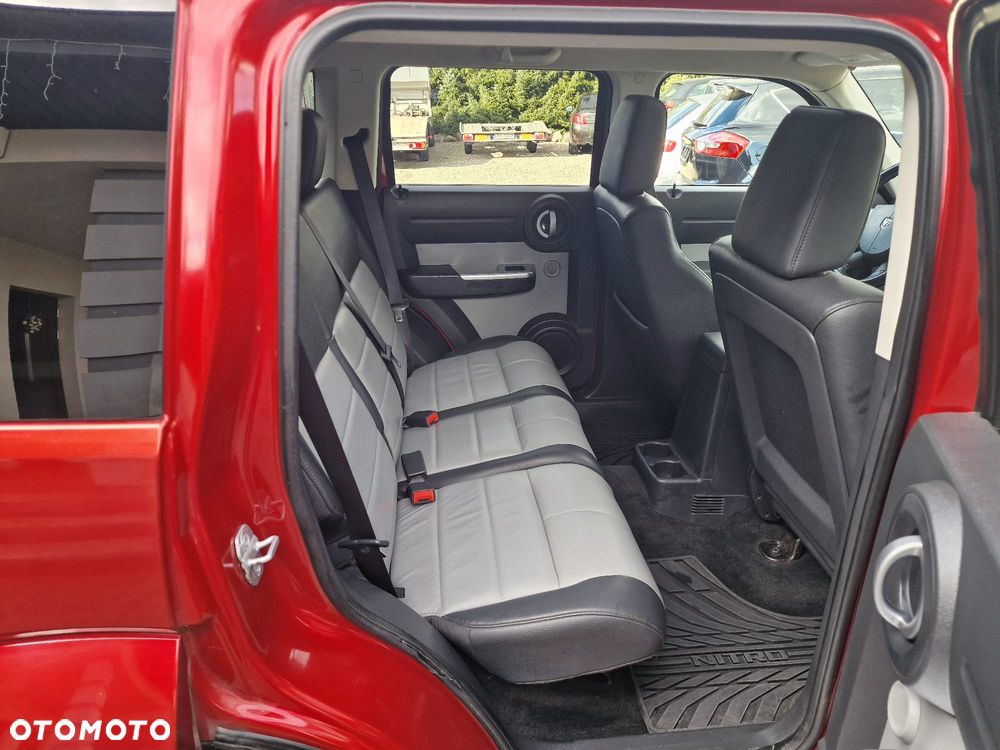 Dodge Nitro 2.8 CRD DPF Automatik R/T - 18