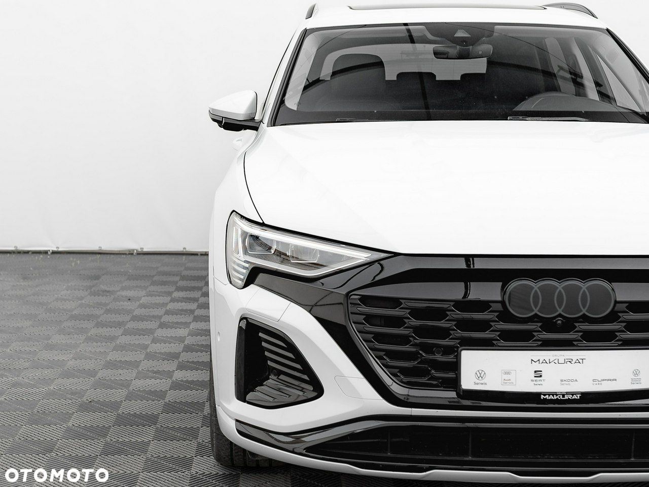Audi Q8 e-tron 55 114kWh Quattro S Line - 9