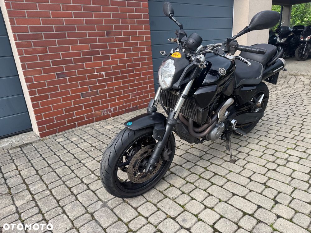 Yamaha MT - 11