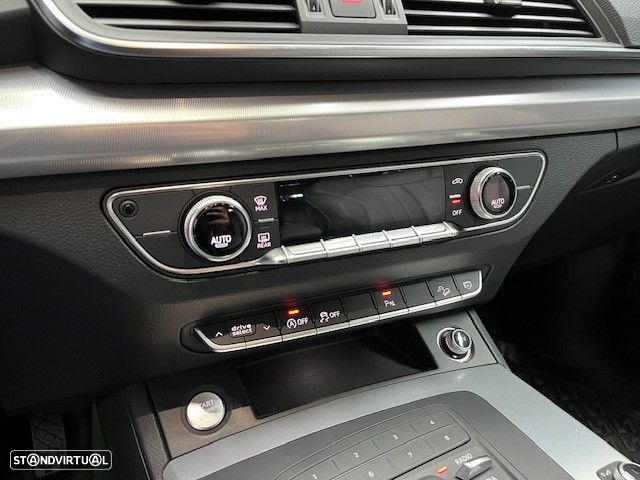 Audi Q5 2.0 TDI quattro Sport S-tronic - 14