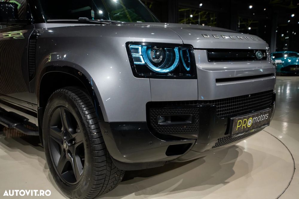 Land Rover Defender - 10